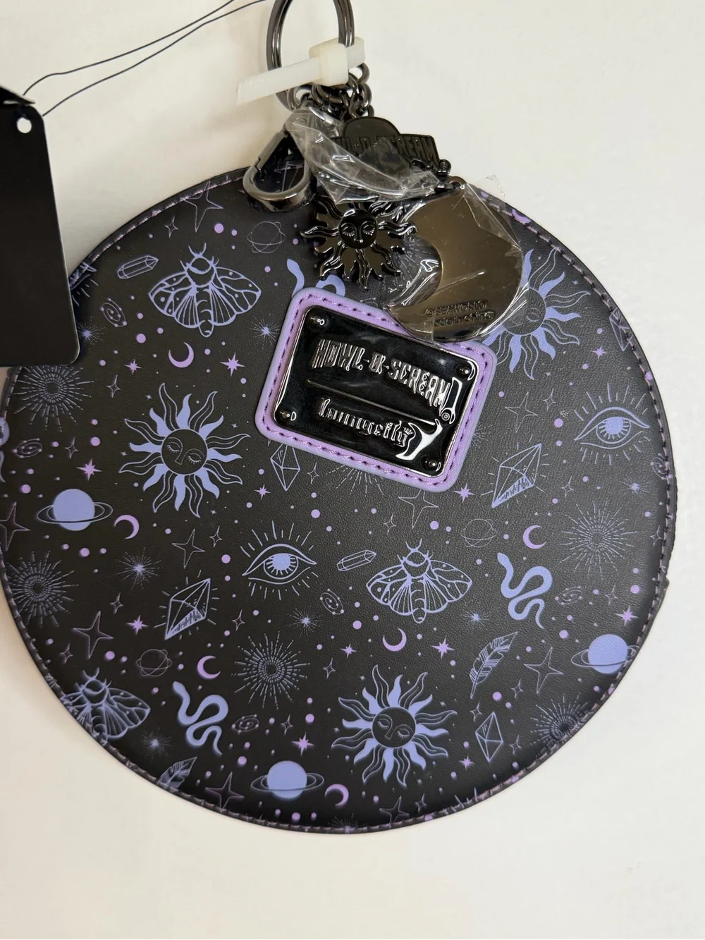 Loungefly Howl-O-Scream Fortune Teller Wristlet NWT SeaWorld Exclusive